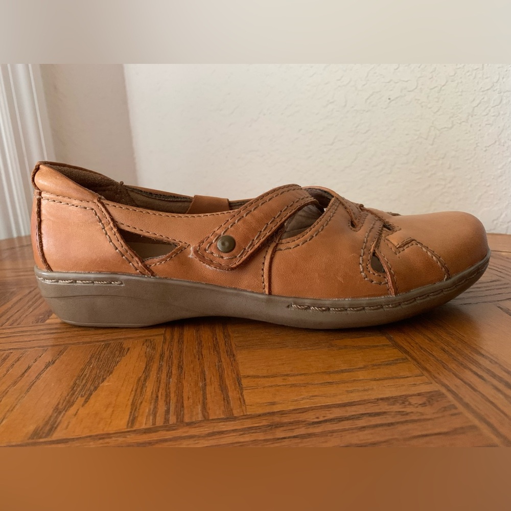 Clarks Evianna Pearl Shoes Enjoy A Stylish Comfortable Fit For All Day Wear! - Picture 4 of 6